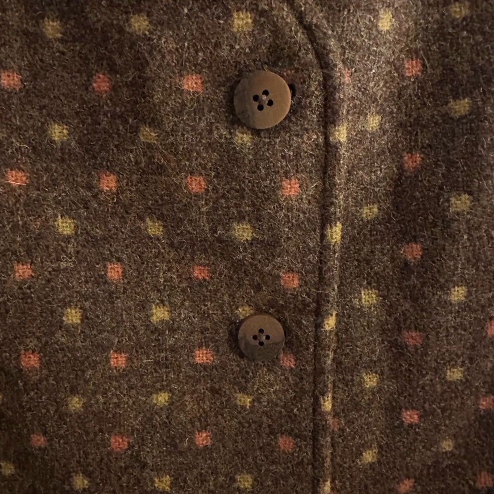 Land Ends 100% Wool Sweater Vest Plaid - Picture 3 of 10
